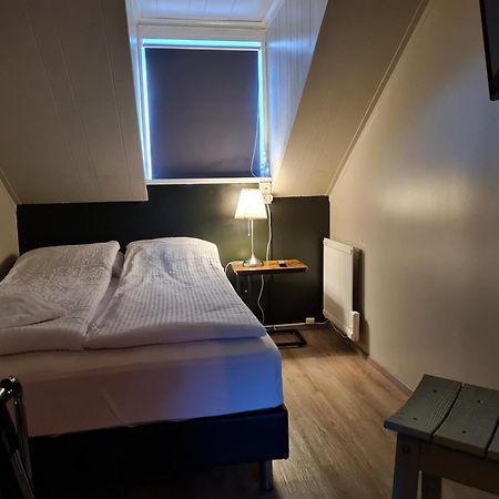 Lava Guesthouse Вестманеяр Екстериор снимка