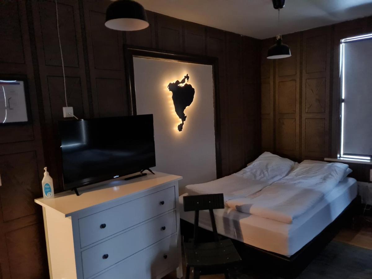 Lava Guesthouse Вестманеяр Екстериор снимка